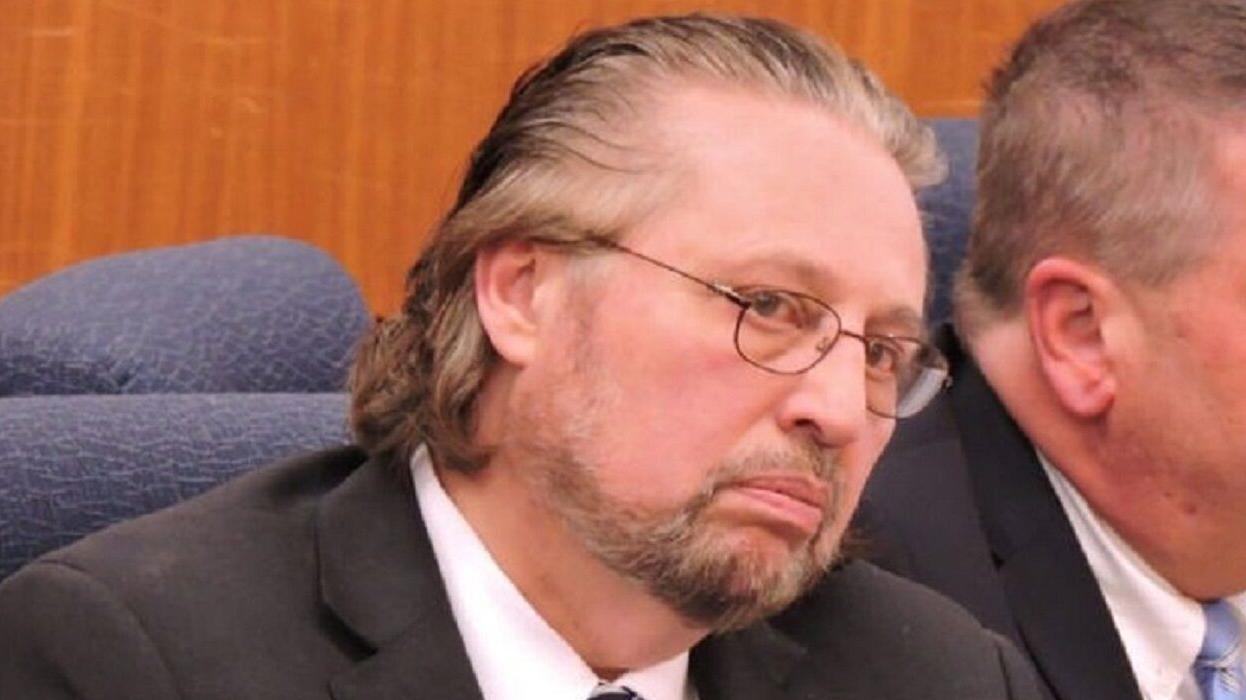 Harris re-indicted on 29 counts of mishandling client funds